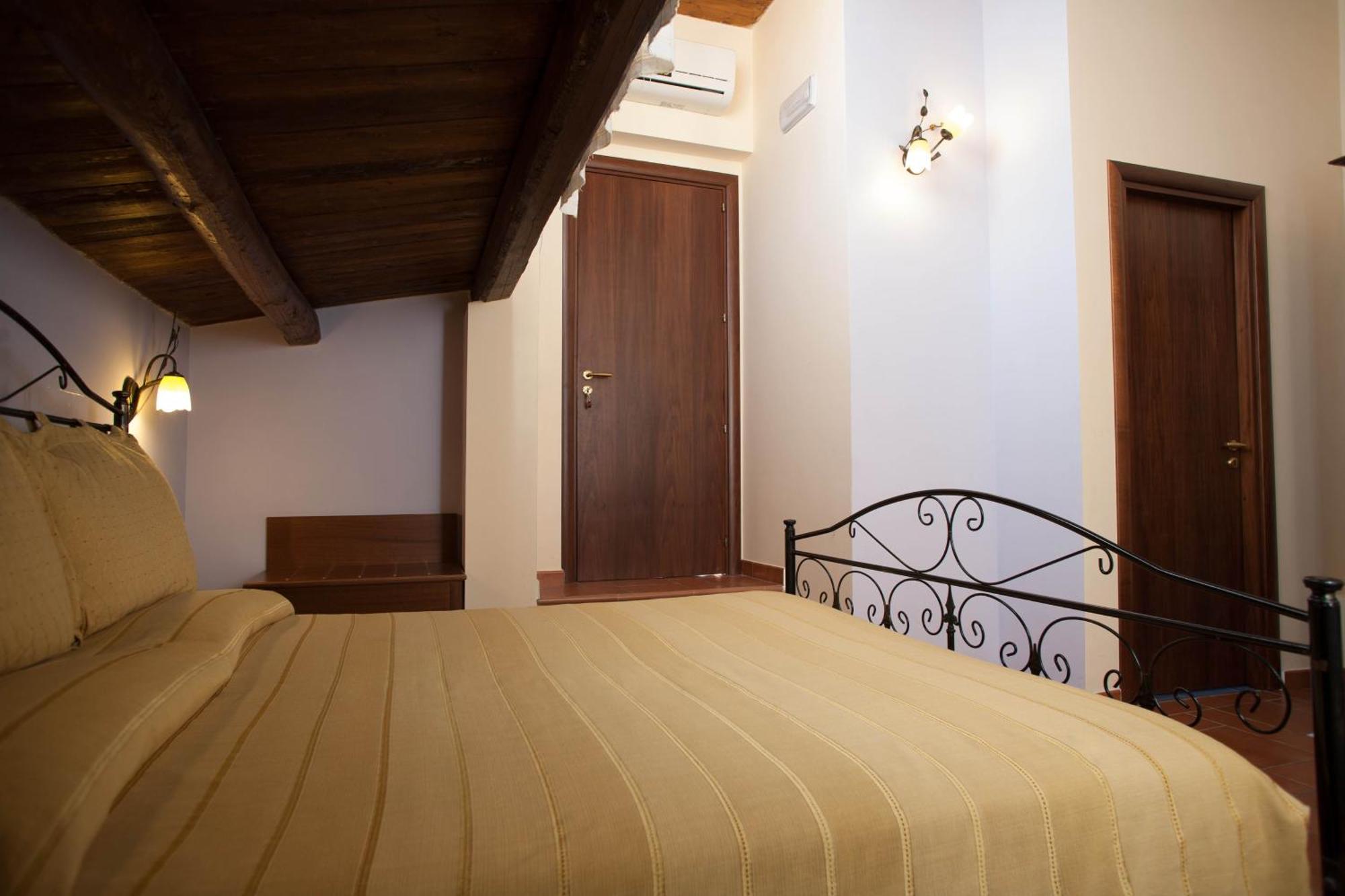 B&B Salotto Di Athena อากริเจนโต ภายนอก รูปภาพ