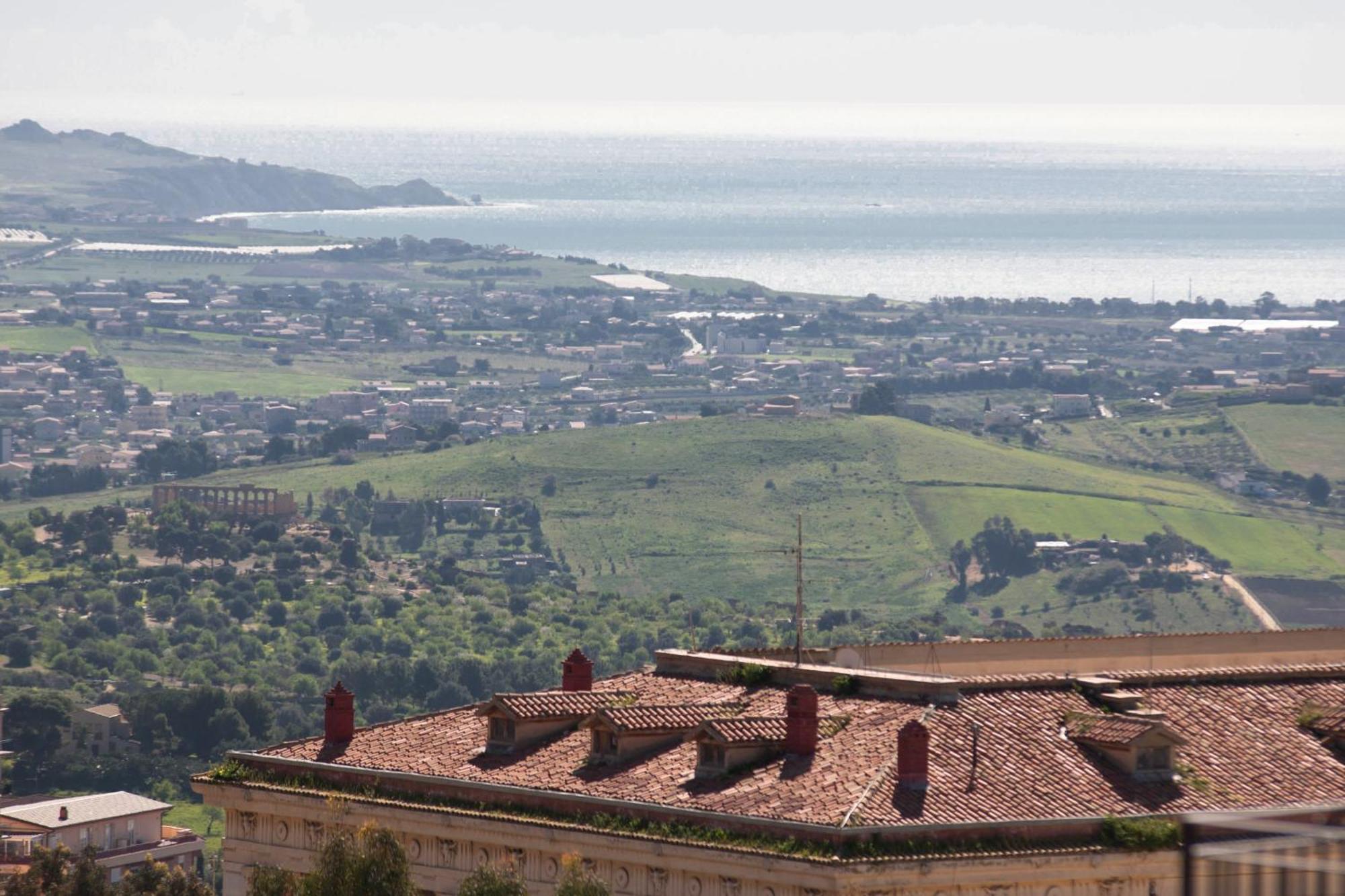 B&B Salotto Di Athena อากริเจนโต ภายนอก รูปภาพ
