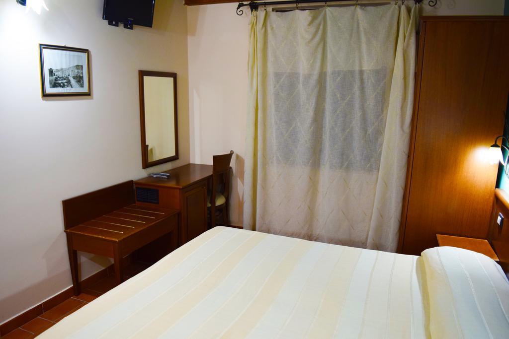 B&B Salotto Di Athena อากริเจนโต ภายนอก รูปภาพ