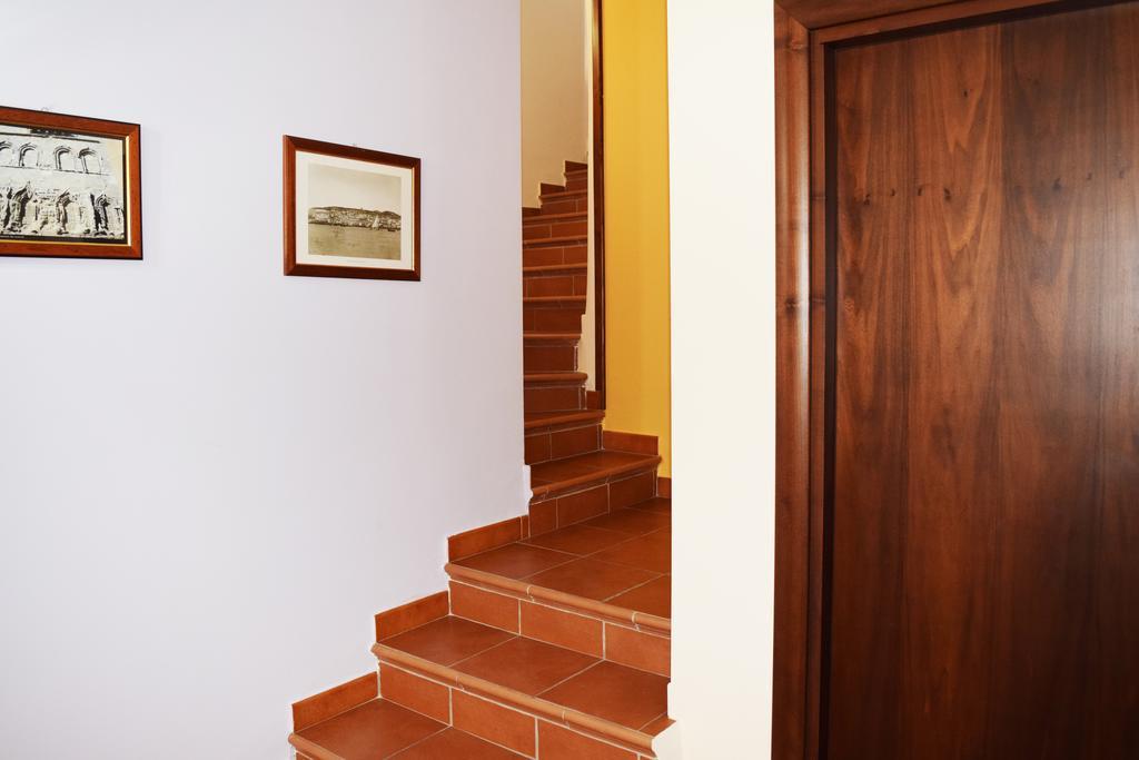 B&B Salotto Di Athena อากริเจนโต ภายนอก รูปภาพ