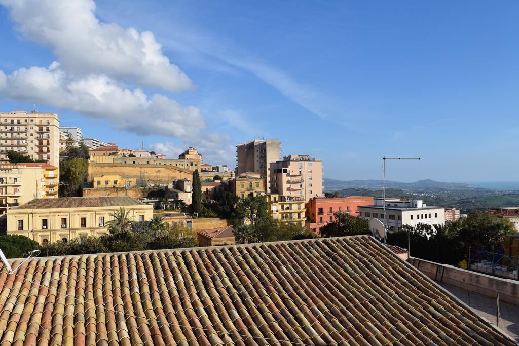 B&B Salotto Di Athena อากริเจนโต ภายนอก รูปภาพ
