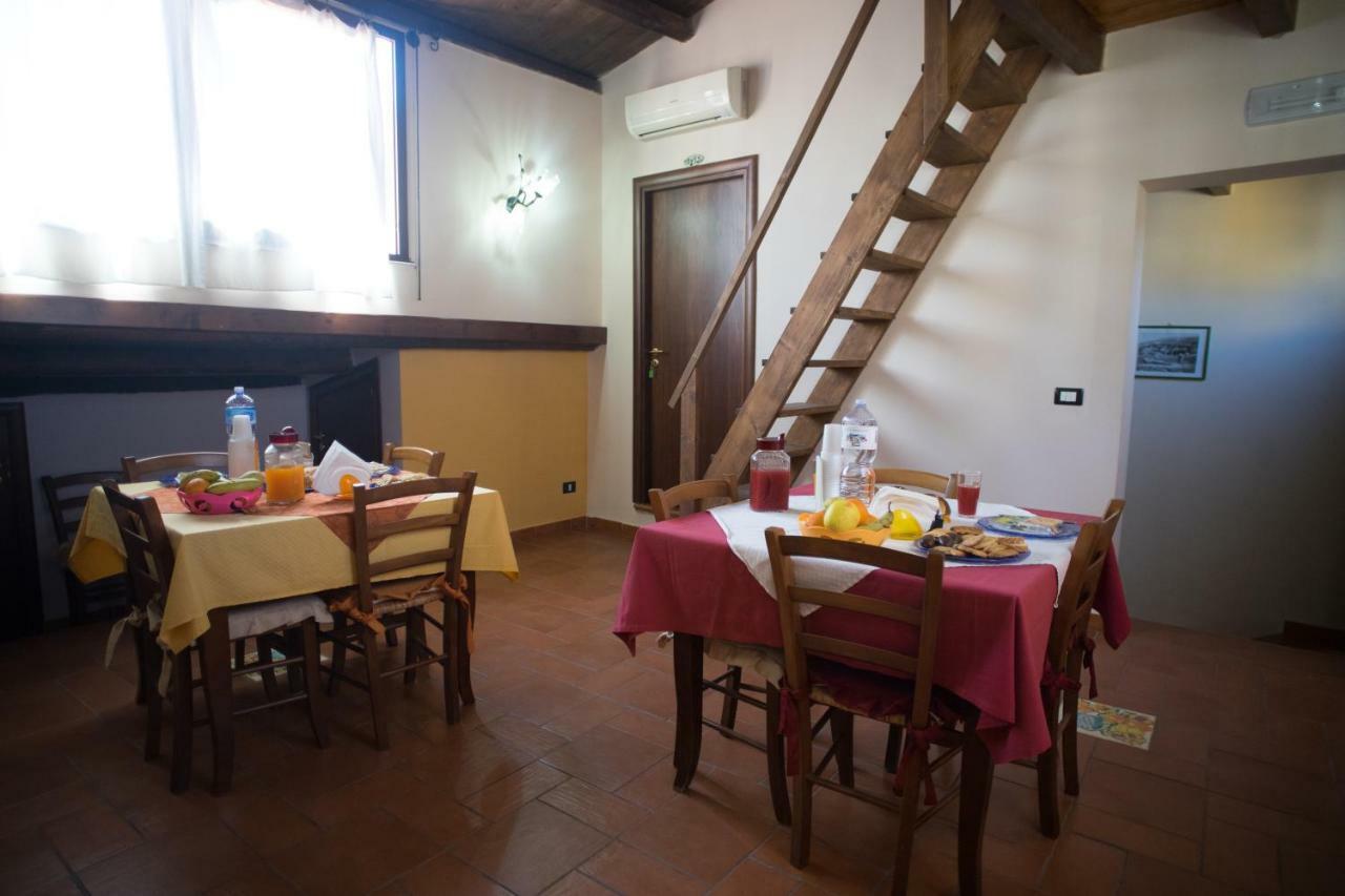B&B Salotto Di Athena อากริเจนโต ภายนอก รูปภาพ